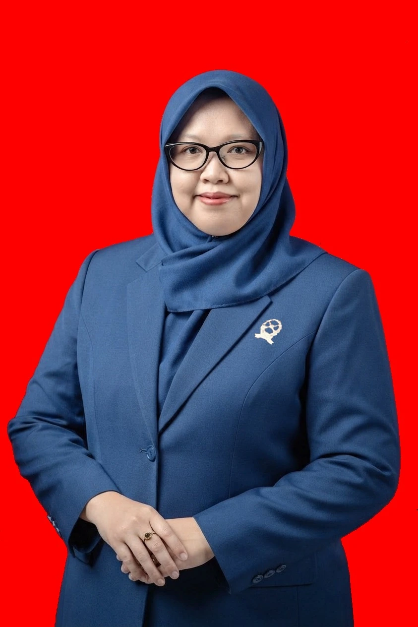 Foto resmi Eva Khoerizqiah, S.H., Wakil Ketua Pengadilan Negeri Sanggau