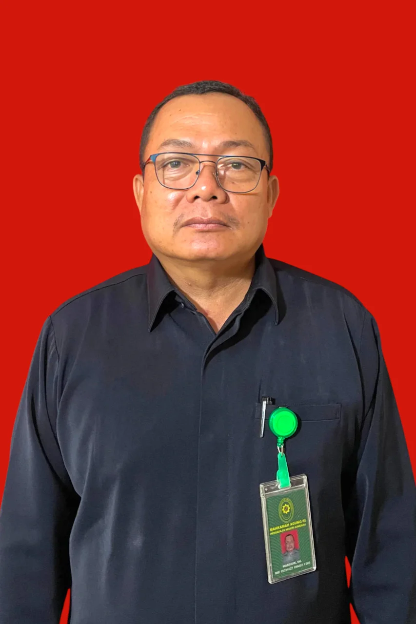 Foto Warsidik, S.H., Panitera Muda Perdata PN Sanggau