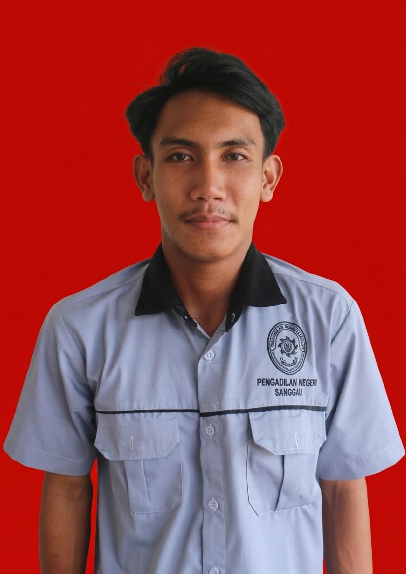 Foto Muhammad Farel Renaldi, Office Boy Pengadilan Negeri Sanggau