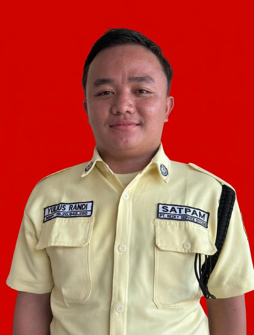 Foto Yulius Randi, Security Pengadilan Negeri Sanggau